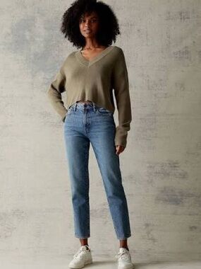 PacSun Medium Blue Vintage-Style Mom Jeans